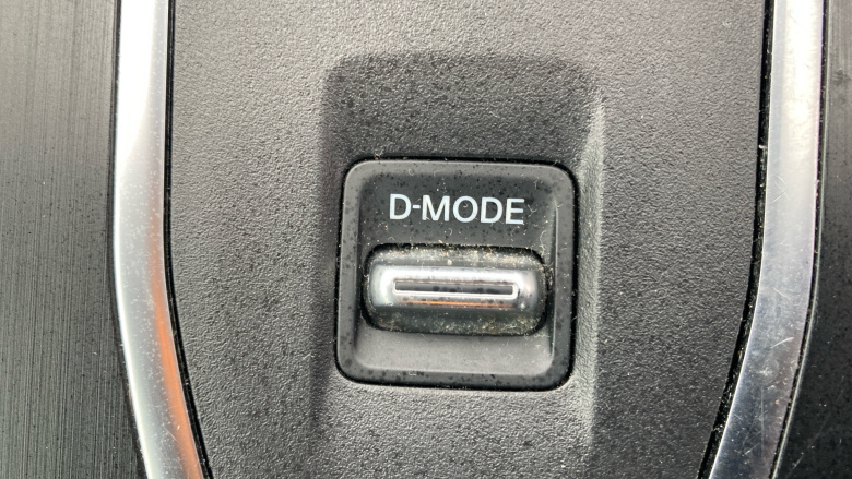 Nissan Qashqai 1.3 DiG-T MH 158 Acenta Premium 5dr Xtronic Petrol Hatchback